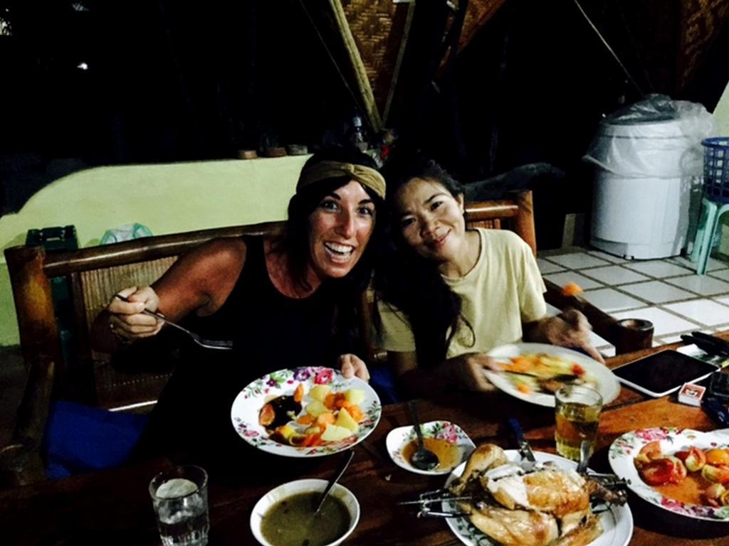 Lennon'S Place Backpacker Hostel Panglao Luaran gambar